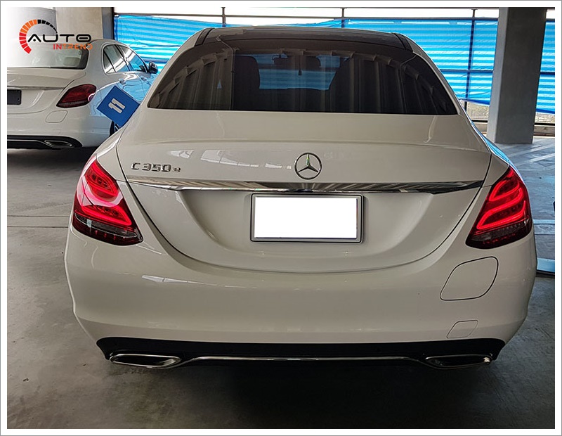 Mercedes C350 with Mio DashCam 786 Wifi 