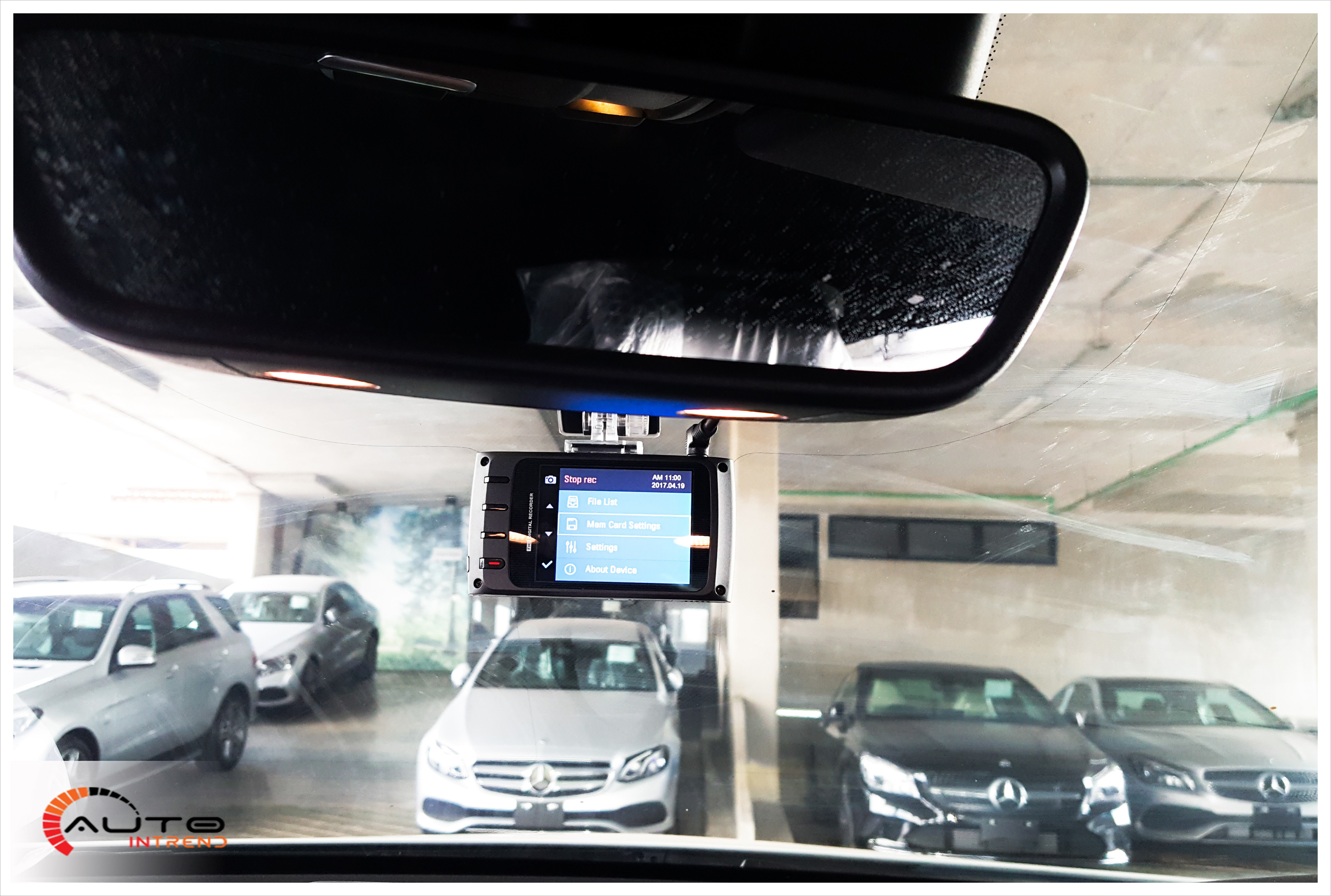 กล้องบันทึกเหตุการณ์ THINKWARE DASHCAM X330