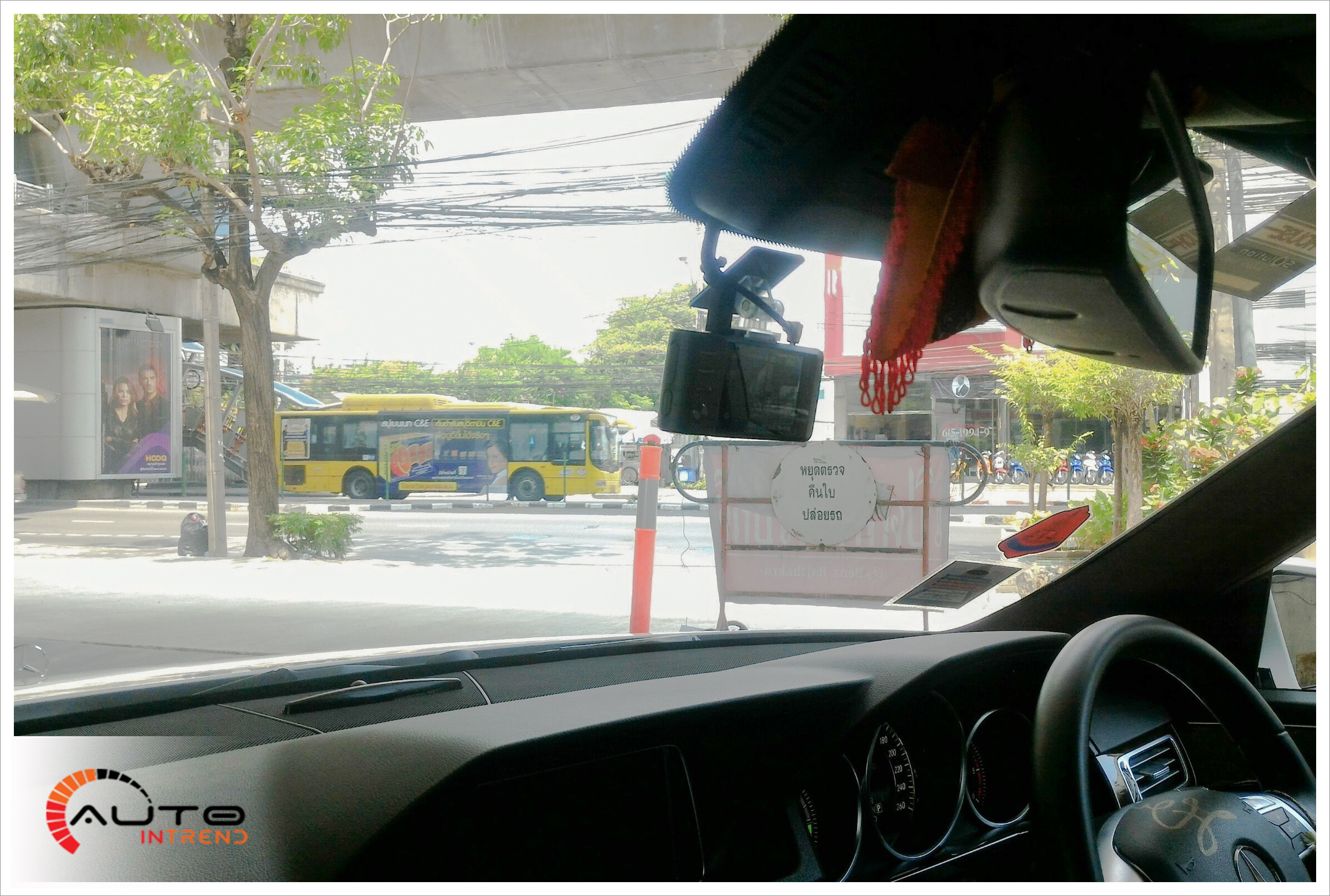 กล้องบันทึกเหตุการณ์ THINKWARE DASHCAM X550